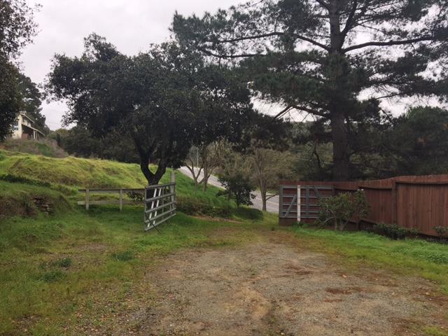 498 Echo Valley Road, Unit 2S Salinas, CA 93907 - Photo 4 of 16 Gallery Image 4