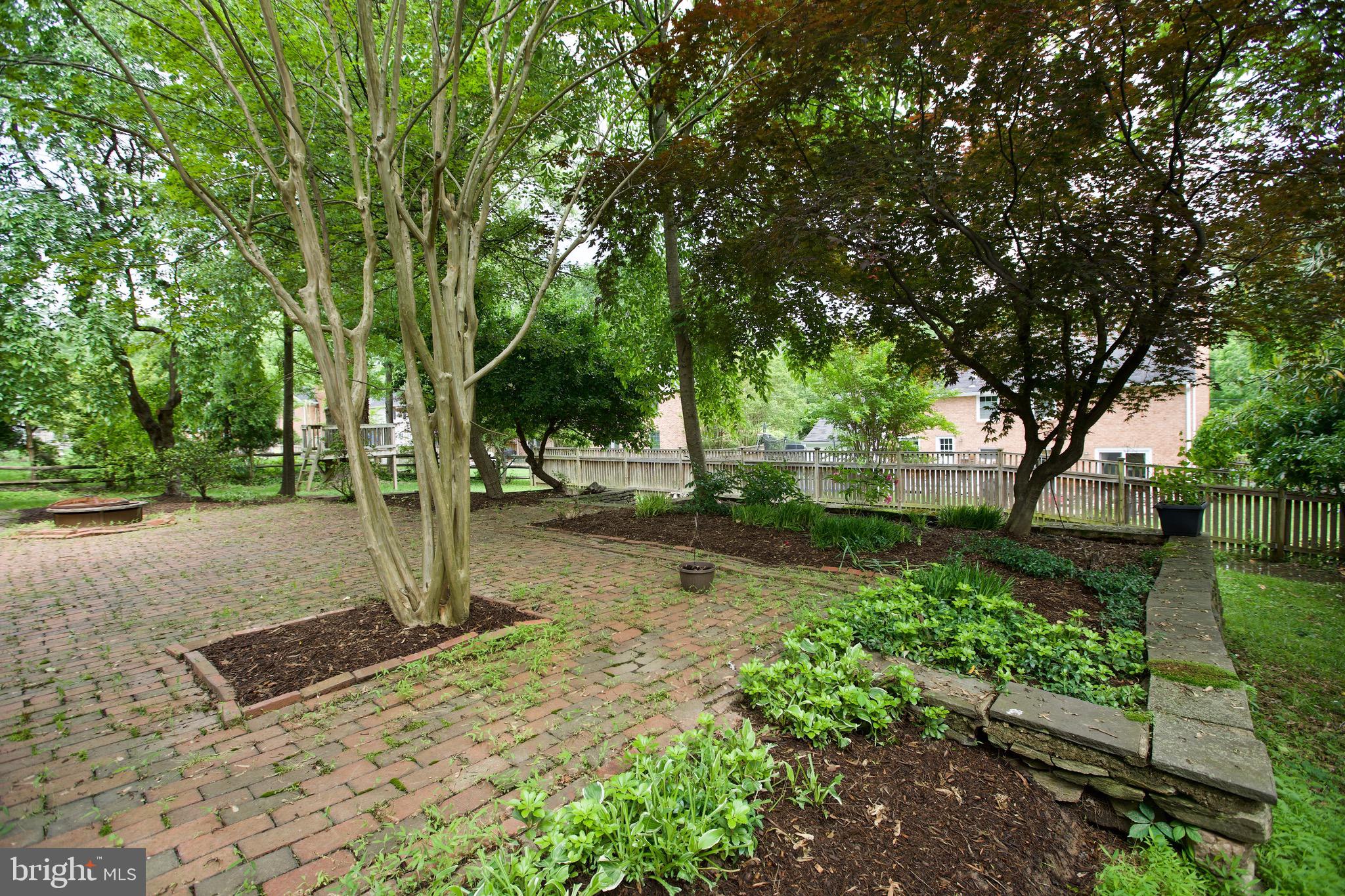 6925 Old Stage Road North Bethesda, MD 20852 - Photo 28 of 31 Gallery Image 28
