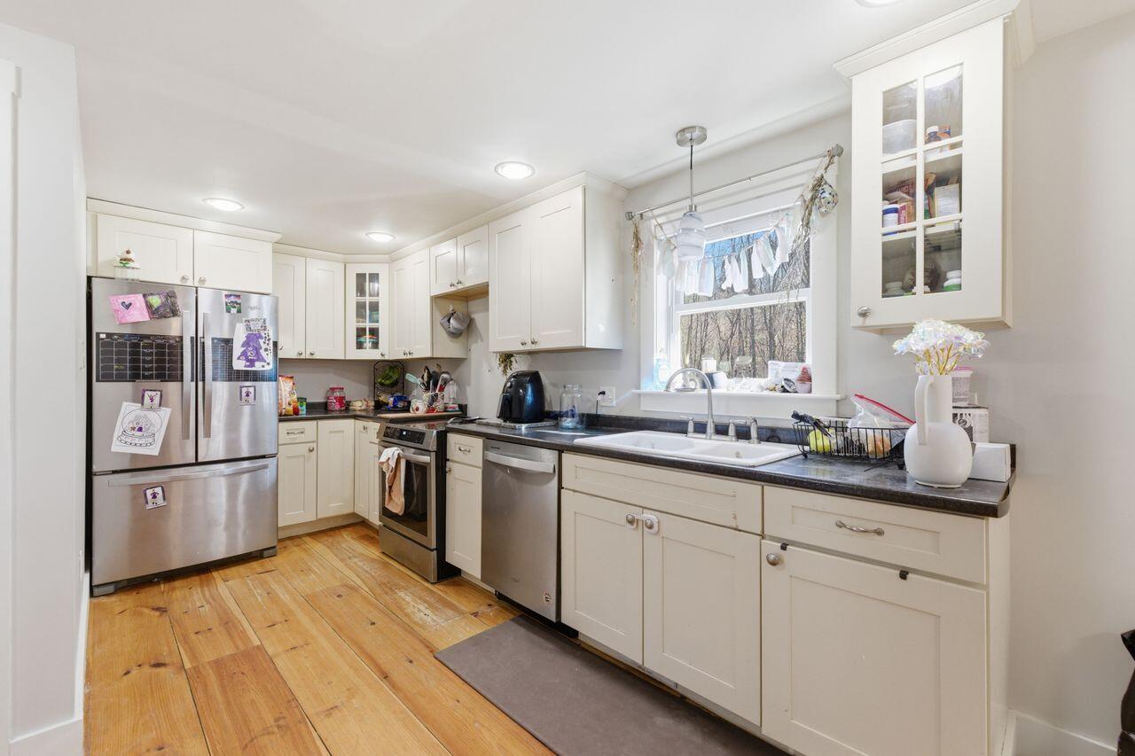 93 Woodland Road Windham, ME 04062 - Photo 30 of 39 3G0A2361