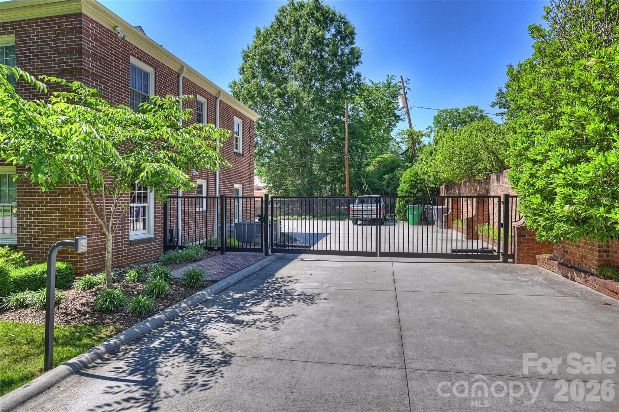 930 Ardsley Road, Unit 2 Charlotte, NC 28207 - Photo 36 of 36