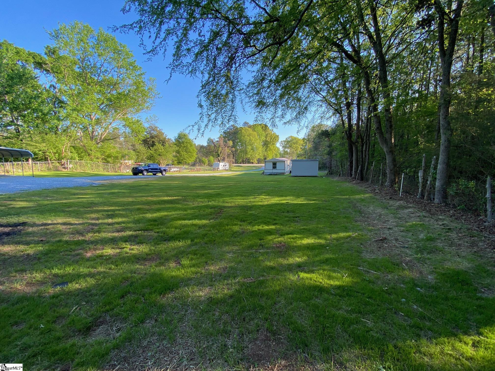 23215 East 72nd Highway Clinton, SC 29325 - Photo 11 of 41