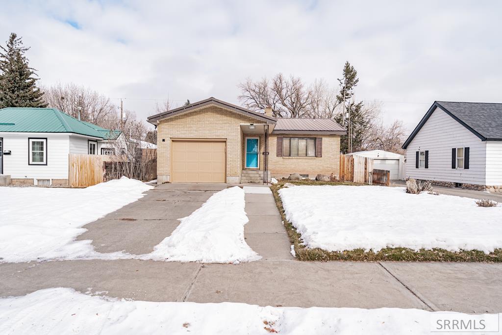 455 6th Street Idaho Falls, ID 83401 - Photo 1 of 10 Main View