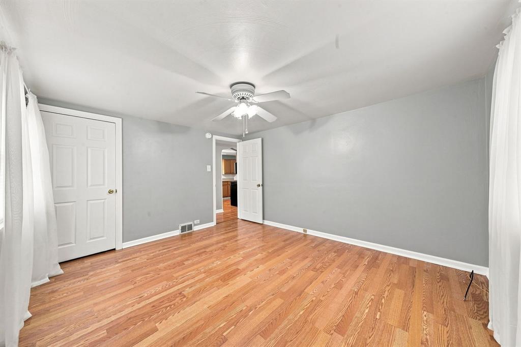 494 Lougeay Road Pittsburgh, PA 15235 - Photo 16 of 36 Gallery Image 16