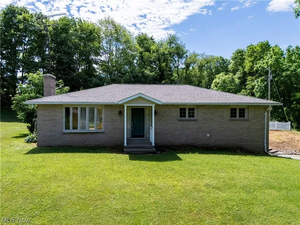 $299,000 | 945 Highway 95, Loudonville, OH 44842
