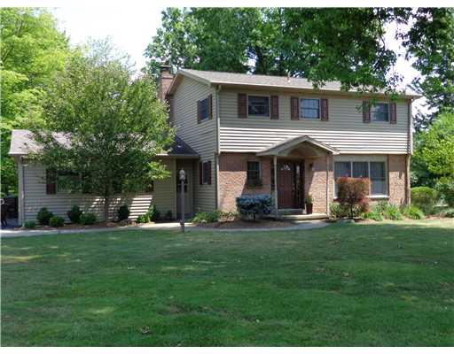 723 Tanglewood Road Hermitage, PA 16148 - Photo 1 of 18 Exterior Front.