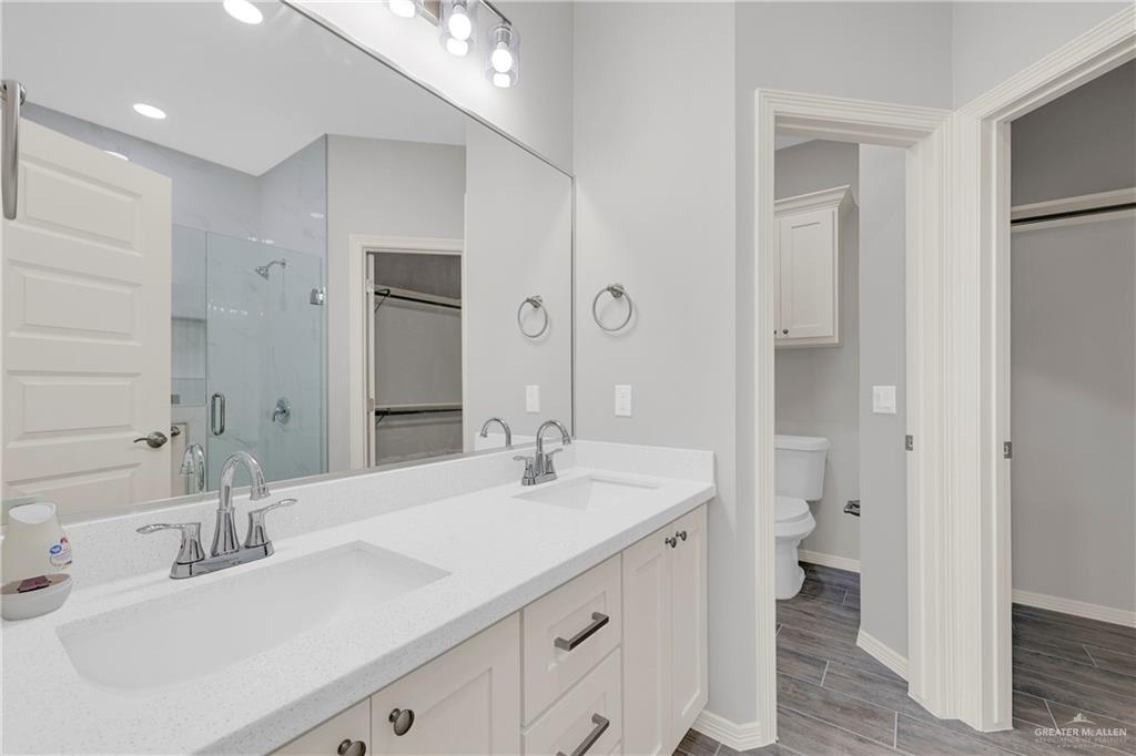 429 Serg Loop Alamo, TX 78516 - Photo 11 of 18