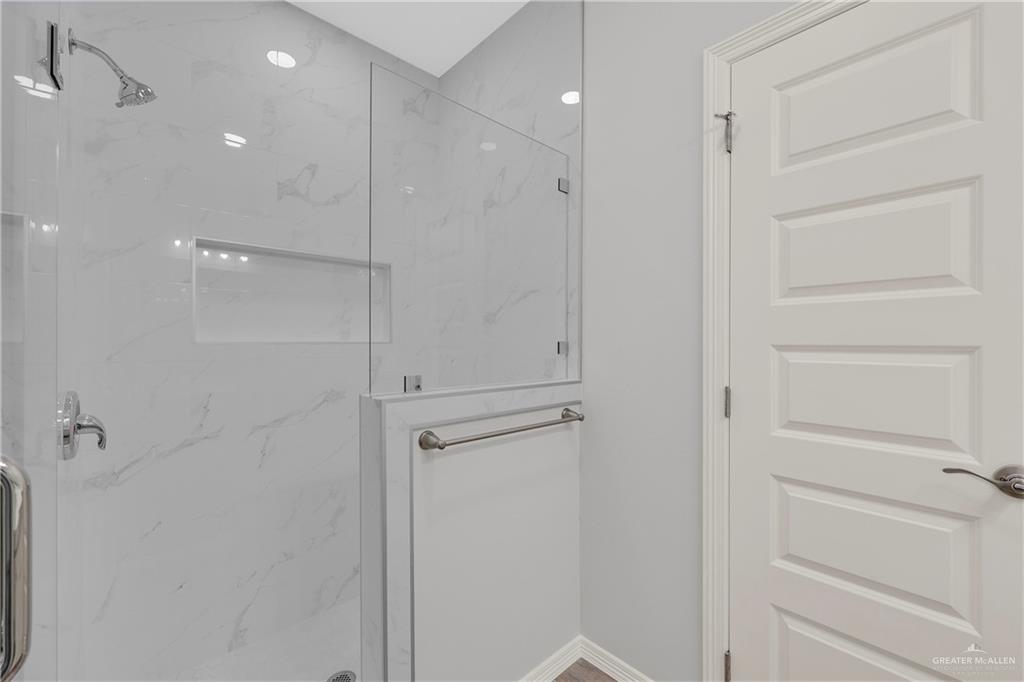 429 Serg Loop Alamo, TX 78516 - Photo 12 of 18