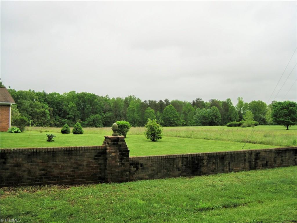 227 Barney Road High Point, NC 27265 - Photo 2 of 8 Gallery Image 2