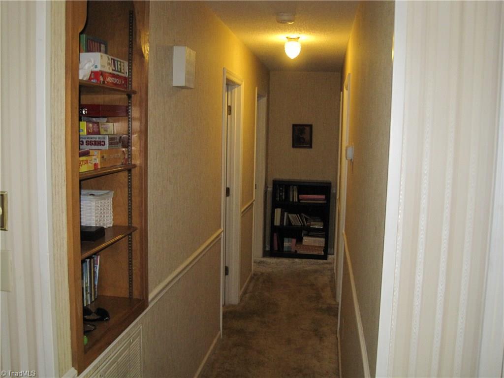 227 Barney Road High Point, NC 27265 - Photo 7 of 8 Gallery Image 7