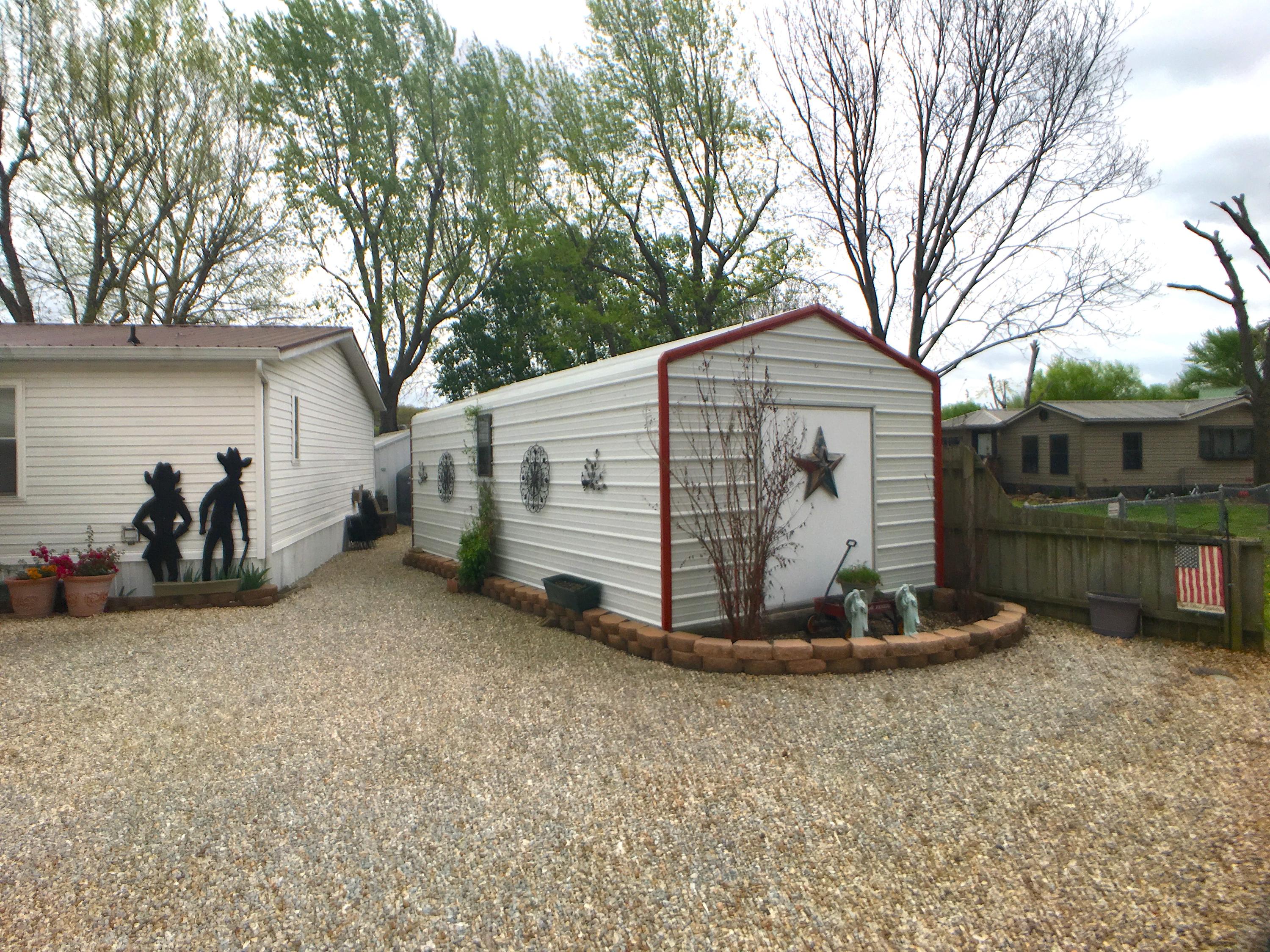 26036 South 670 Road Grove, OK 74344 - Photo 16 of 19 Gallery Image 16