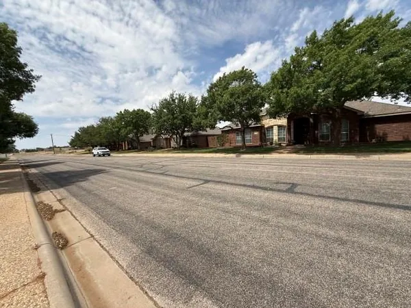 $478,400 | 4805 Woodhollow Drive, Midland, TX 79707