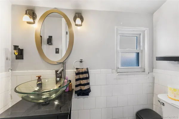 $600,000 | 94-09 Linden Boulevard | Ozone Park