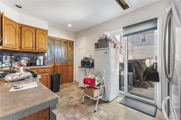 $600,000 | 94-09 Linden Boulevard | Ozone Park