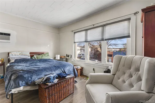 $600,000 | 94-09 Linden Boulevard | Ozone Park