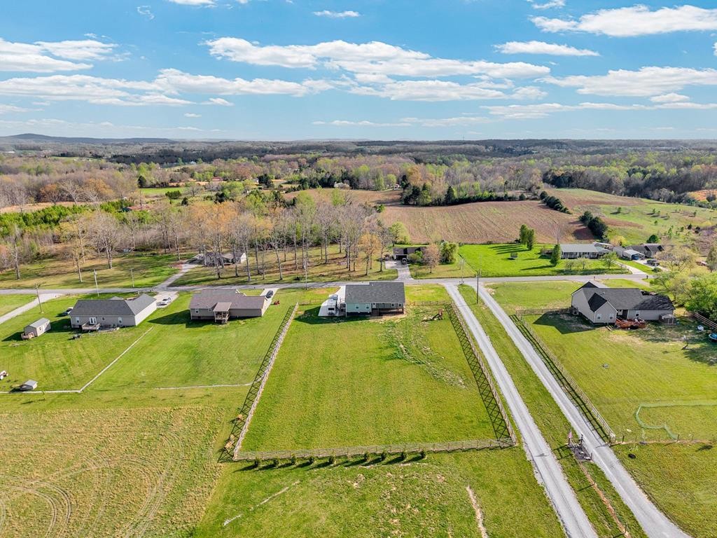 2571 Wildcat Road Sparta, TN 38583 - Photo 38 of 42