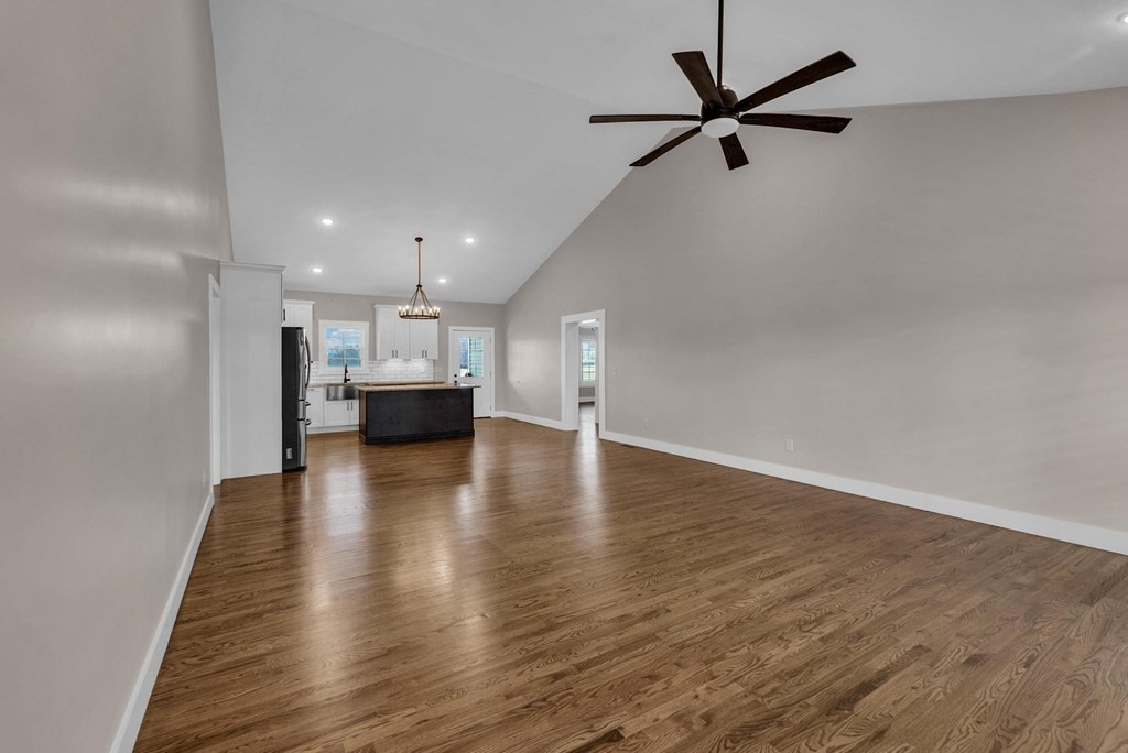 2571 Wildcat Road Sparta, TN 38583 - Photo 6 of 42