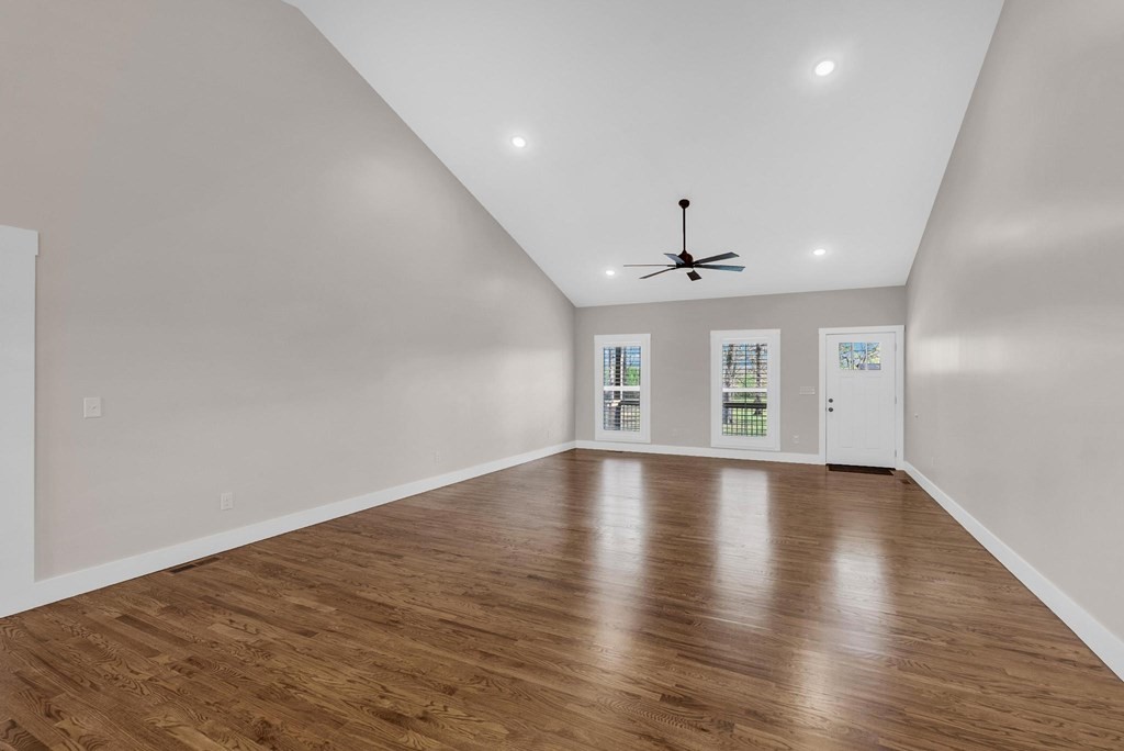 2571 Wildcat Road Sparta, TN 38583 - Photo 8 of 42