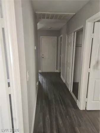 $2,200 | 8020 James Grayson Drive, Las Vegas, NV 89145