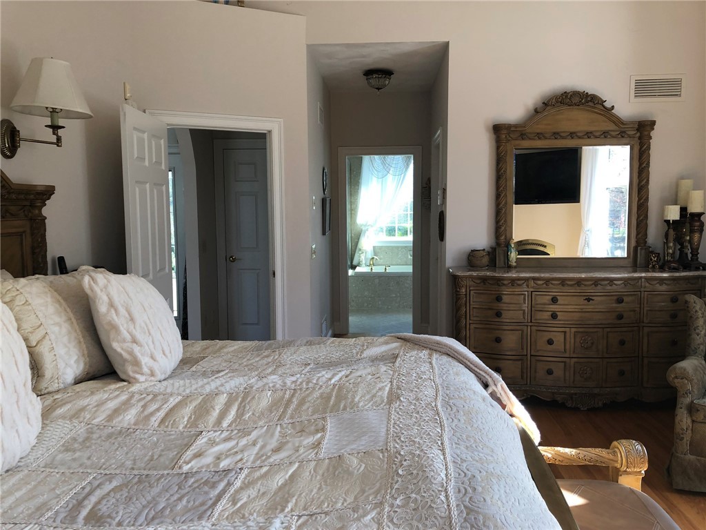 4640 Old Post Road Charlestown, RI 02813 - Photo 16 of 35