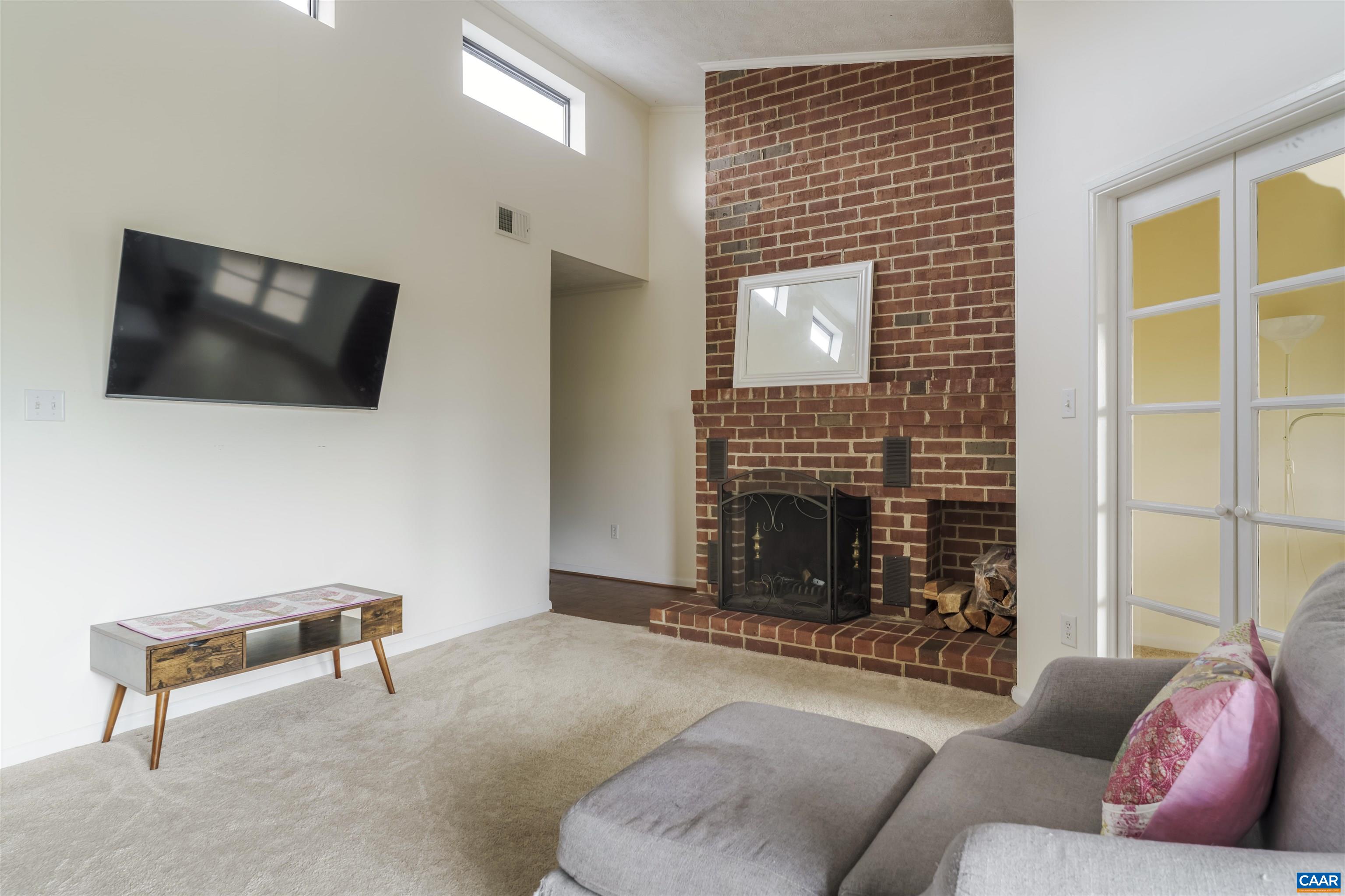 116 Turtle Creek Road, Unit 11 Charlottesville, VA 22901 - Photo 11 of 22 Light filled Great Room