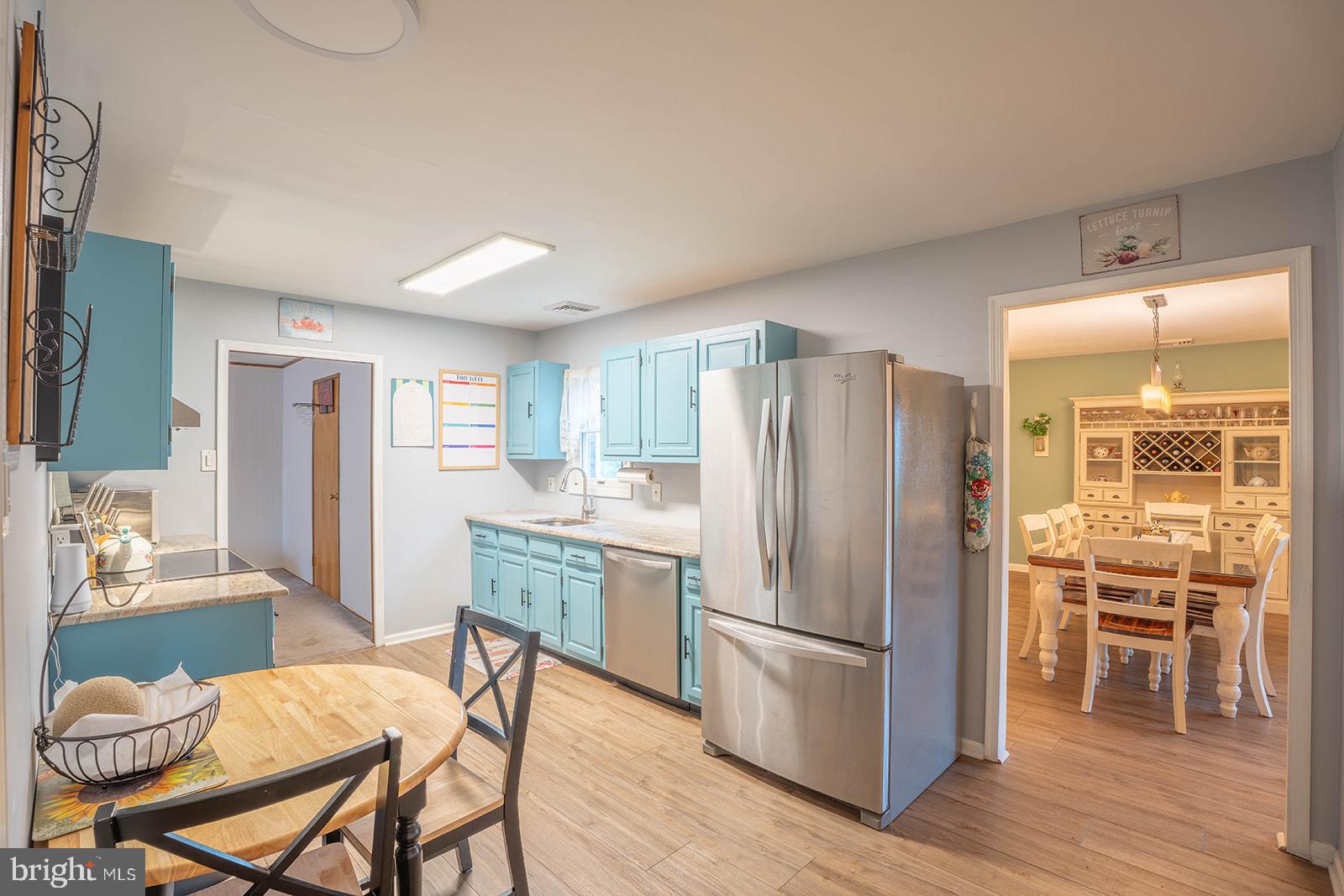 205 Yorkshire Road Fairless Hills, PA 19030 - Photo 7 of 35 Kitchen