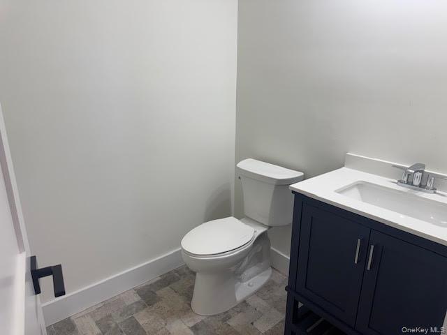 5 Colonels Path Manorville, NY 11949 - Photo 23 of 30