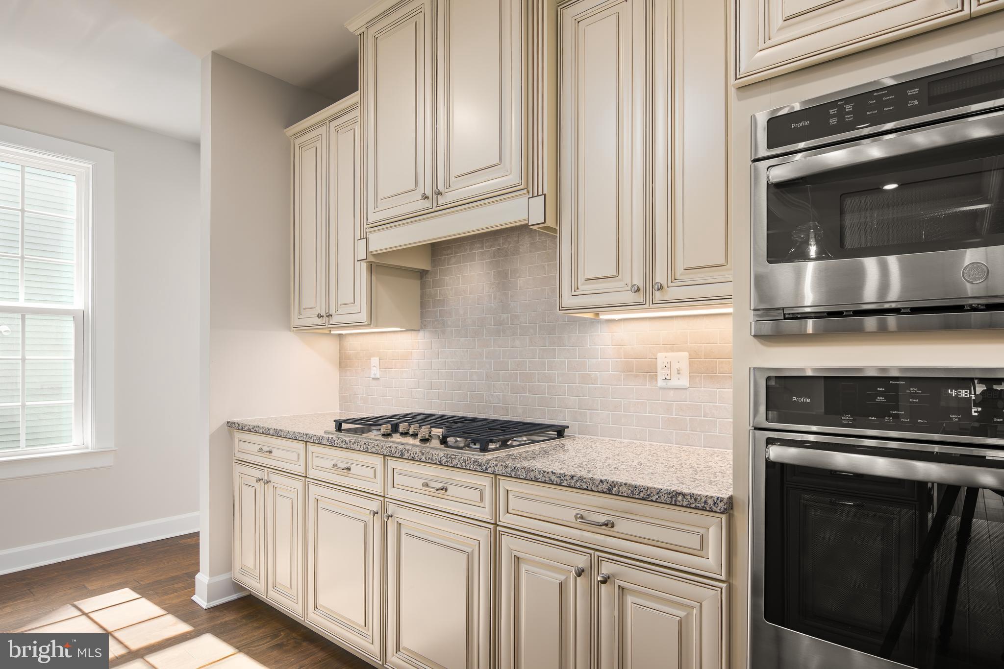 1226 Oleander Way Odenton, MD 21113 - Photo 11 of 37 Kitchen