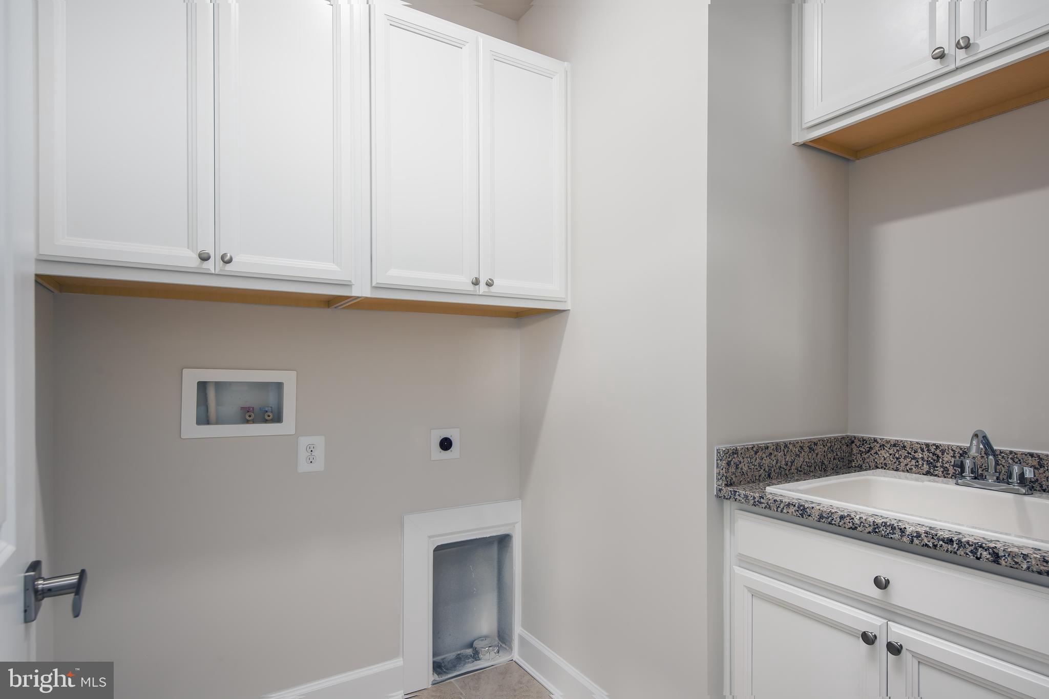 1226 Oleander Way Odenton, MD 21113 - Photo 30 of 37 Laundry