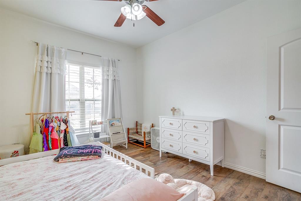 707 Brandt Street Grandview, TX 76050 - Photo 28 of 39