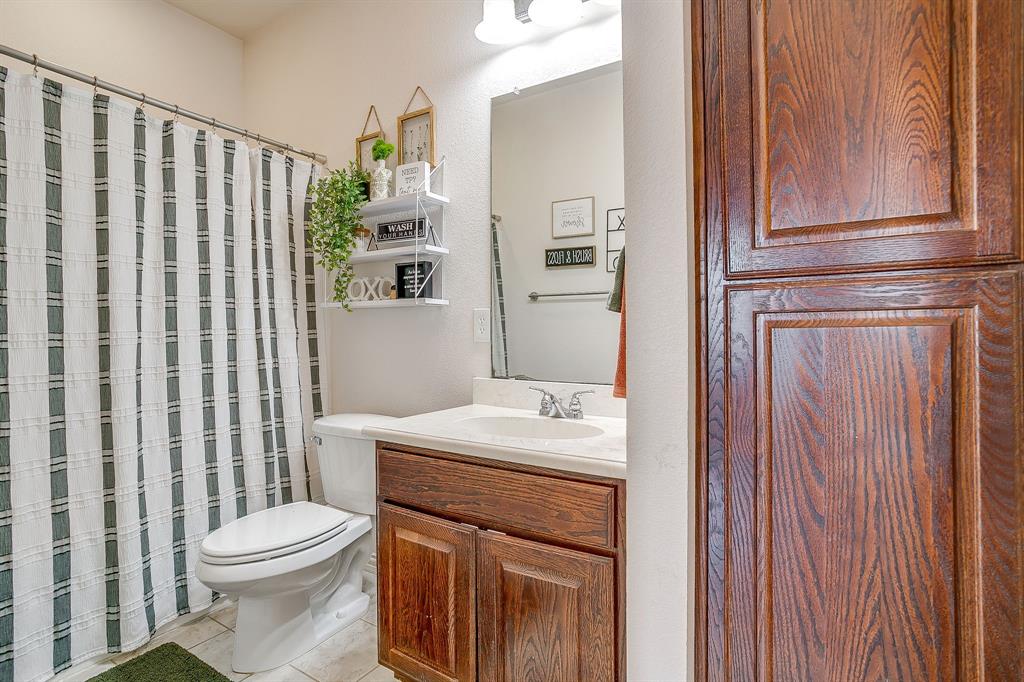 707 Brandt Street Grandview, TX 76050 - Photo 33 of 39