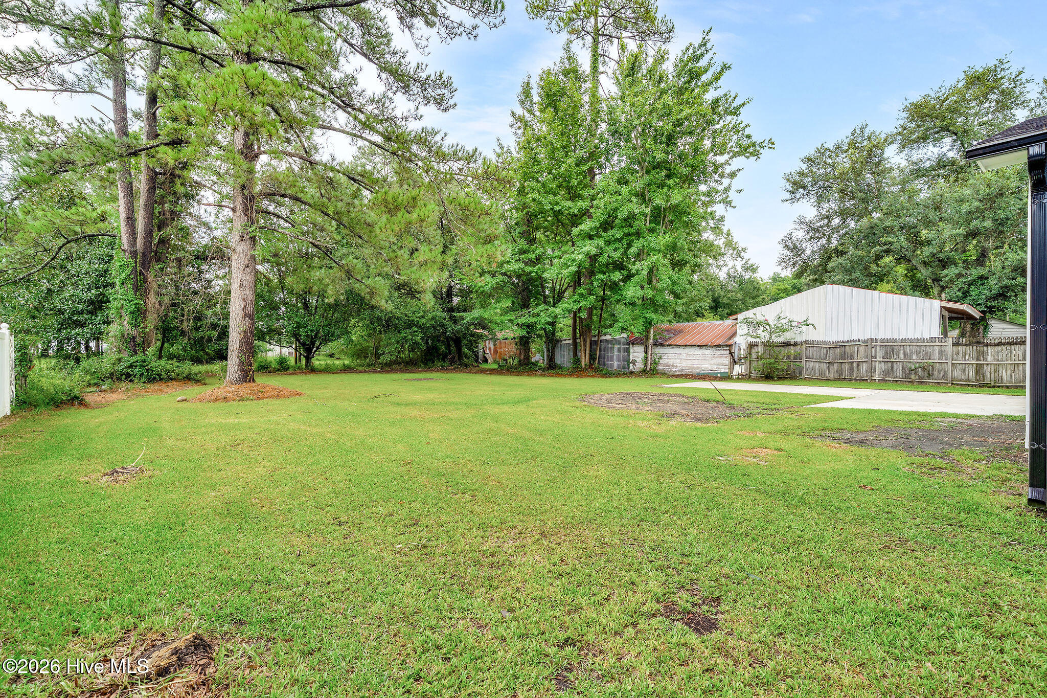 615 South Raleigh Street Wallace, NC 28466 - Photo 28 of 34 Gallery Image 28