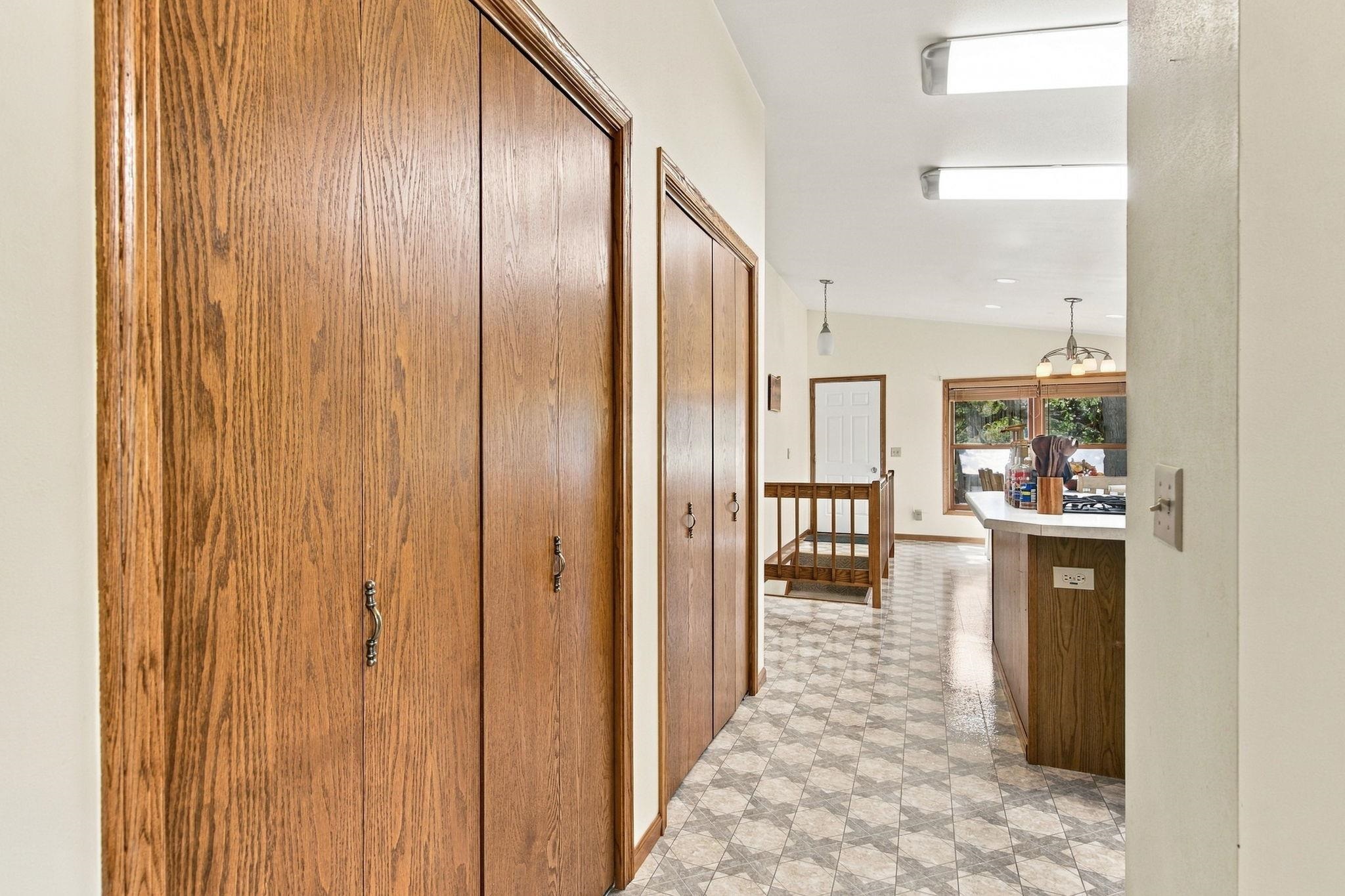 16490 Deery Road Mineral Point, WI 53565 - Photo 10 of 55 Gallery Image 10