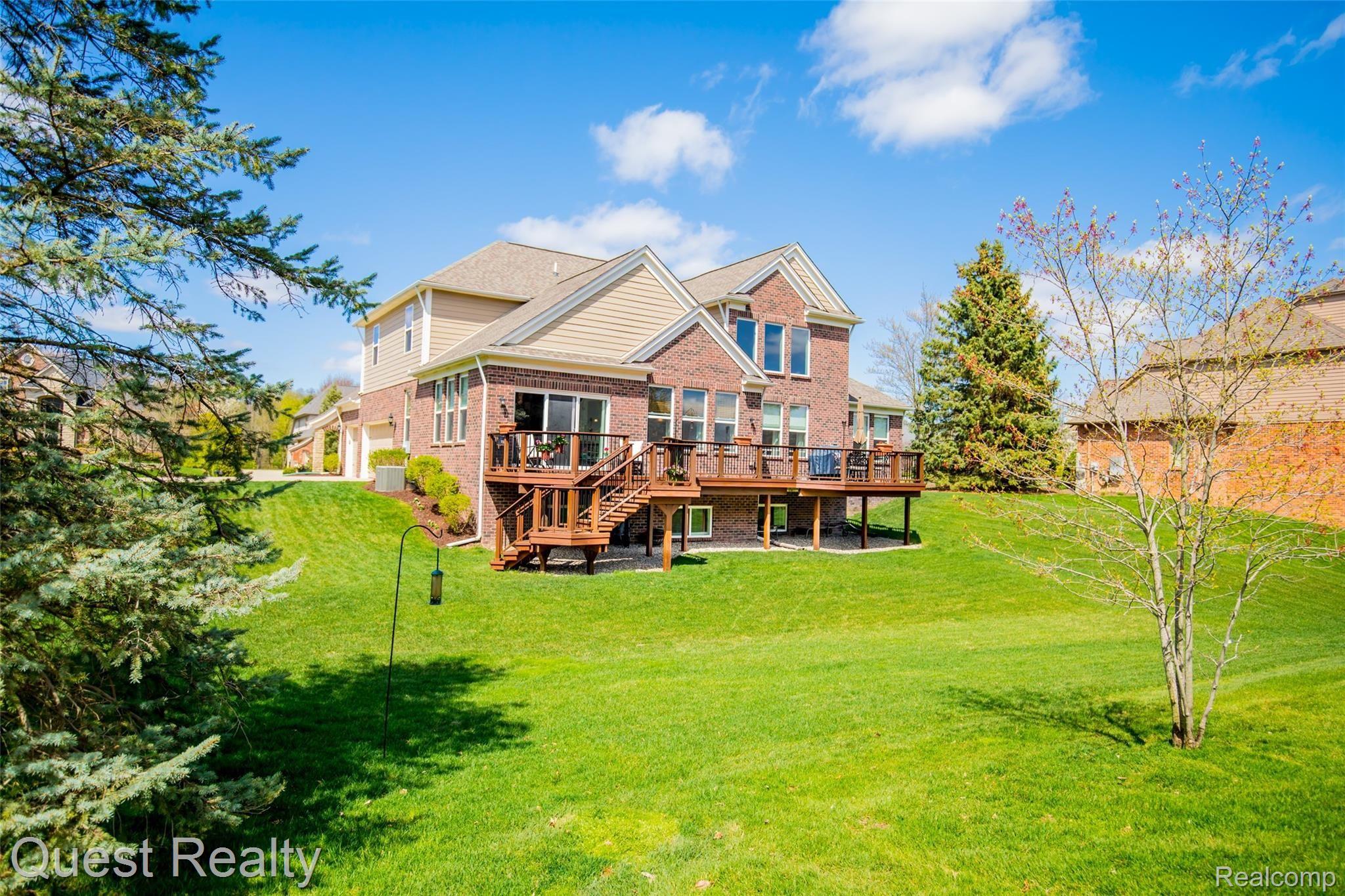 6985 Oakhurst Ridge Road Clarkston, MI 48348 - Photo 11 of 47 5H7A1930.jpg