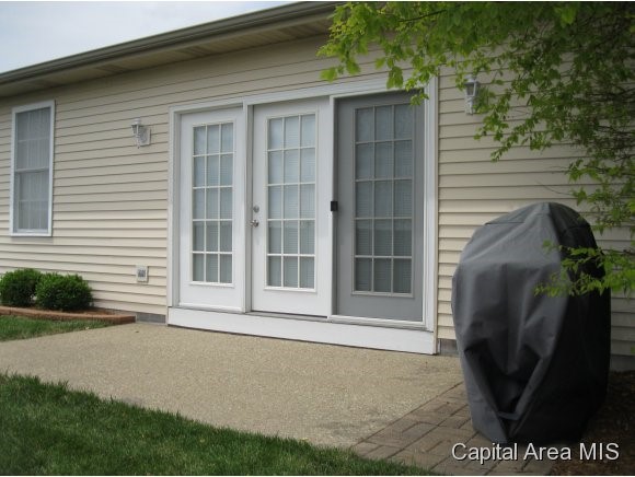 2919 South Meadowbrook Road, Unit 8 Springfield, IL 62711 - Photo 13 of 14
