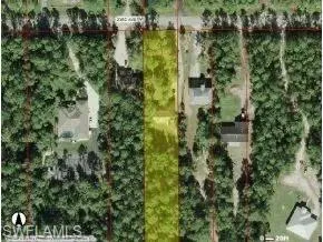 a view of a lake view with sitting area