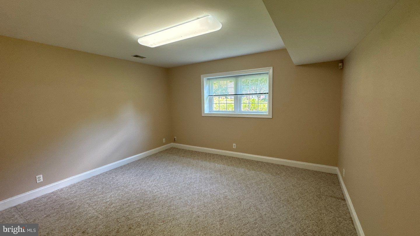 2641 Golf Island Road Ellicott City, MD 21042 - Photo 46 of 48 Gallery Image 46