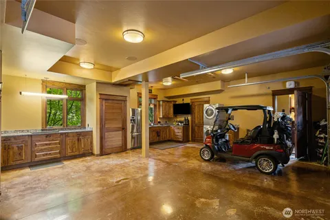 $1,450,000 | 1990 Ruby King Loop, Cle Elum, WA 98922