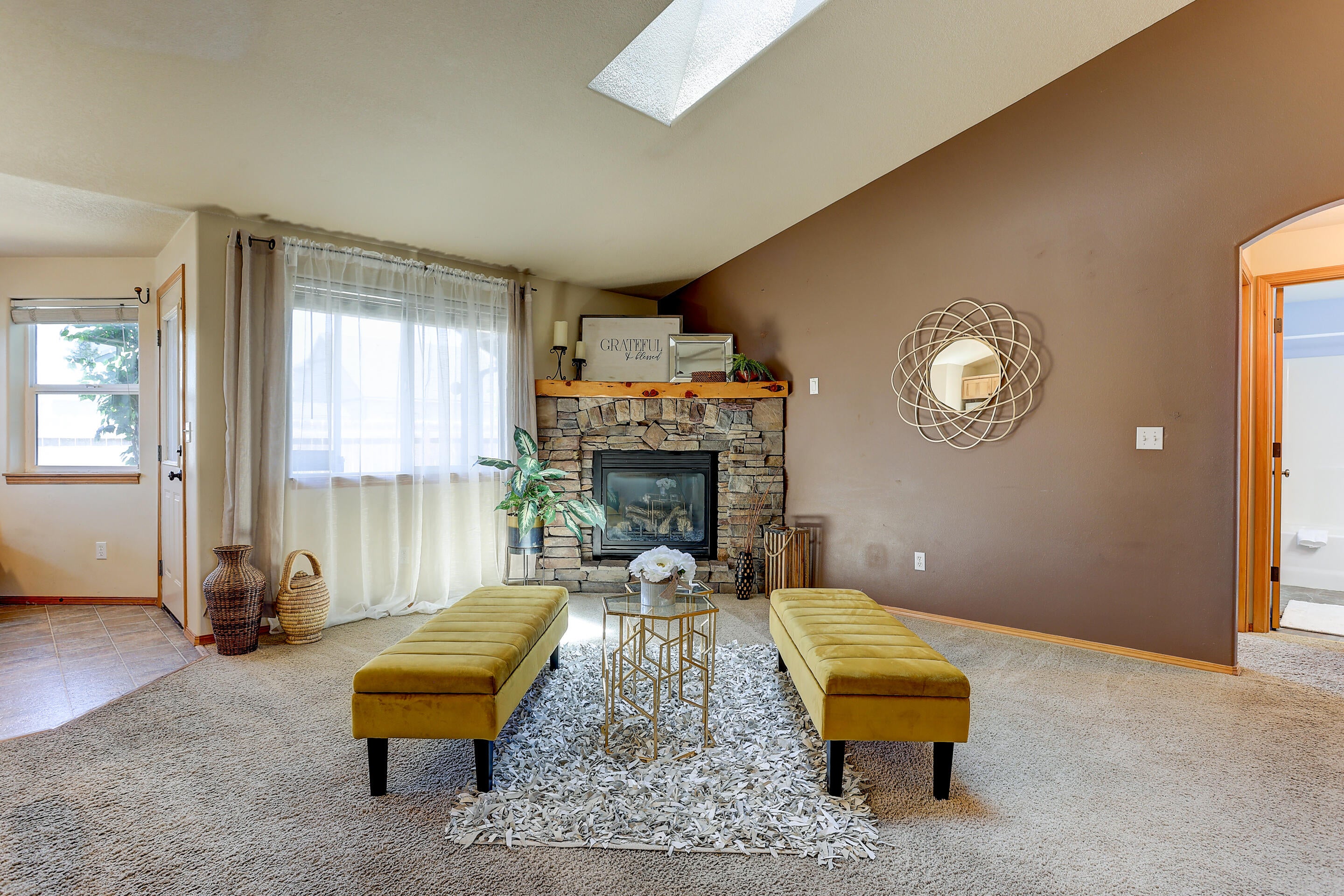 20581 Dylan Loop Bend, OR 97702 - Photo 7 of 26 Great Room