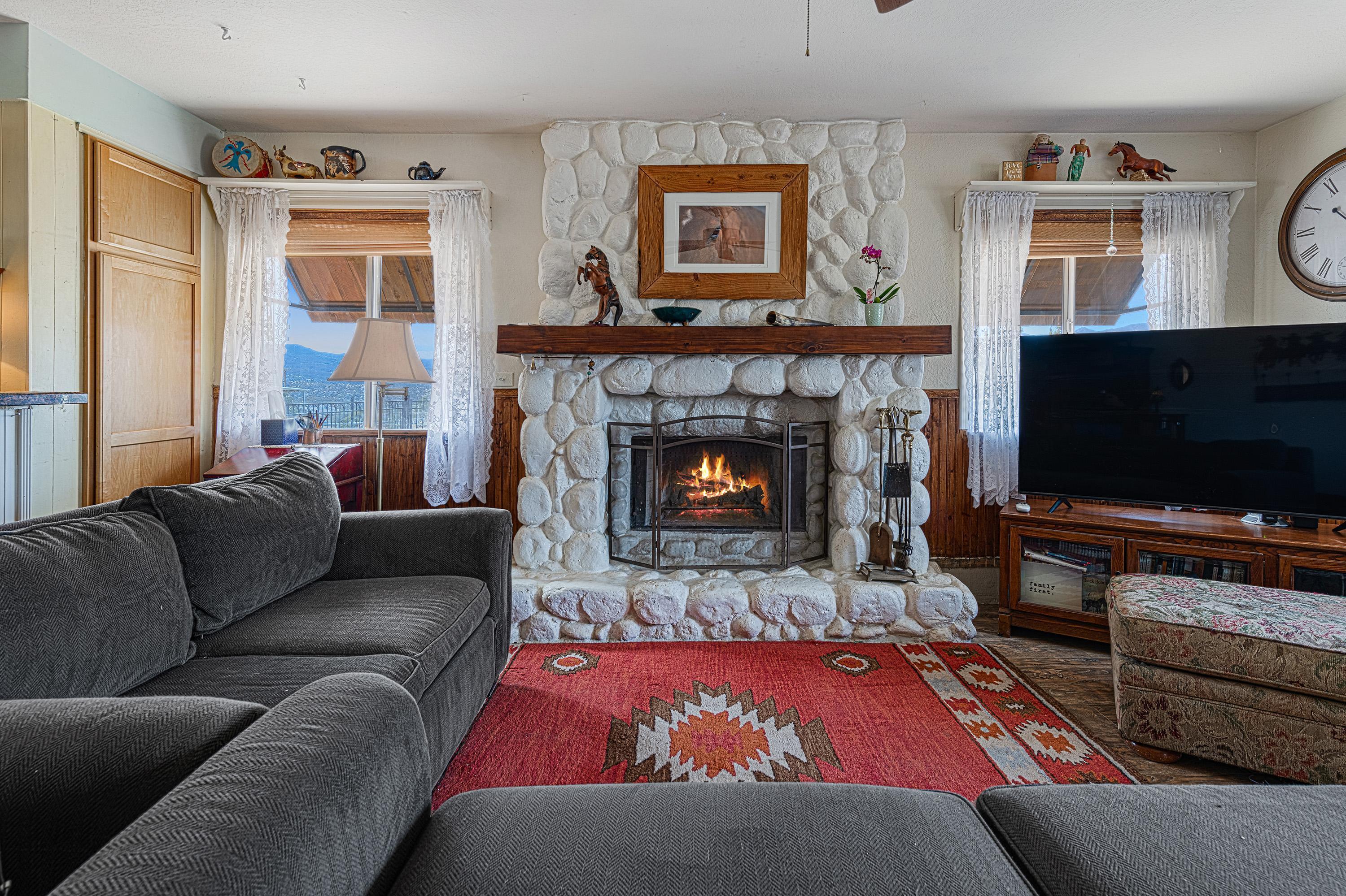 68817 Delemont Mountain Center, CA 92561 - Photo 12 of 32 1220