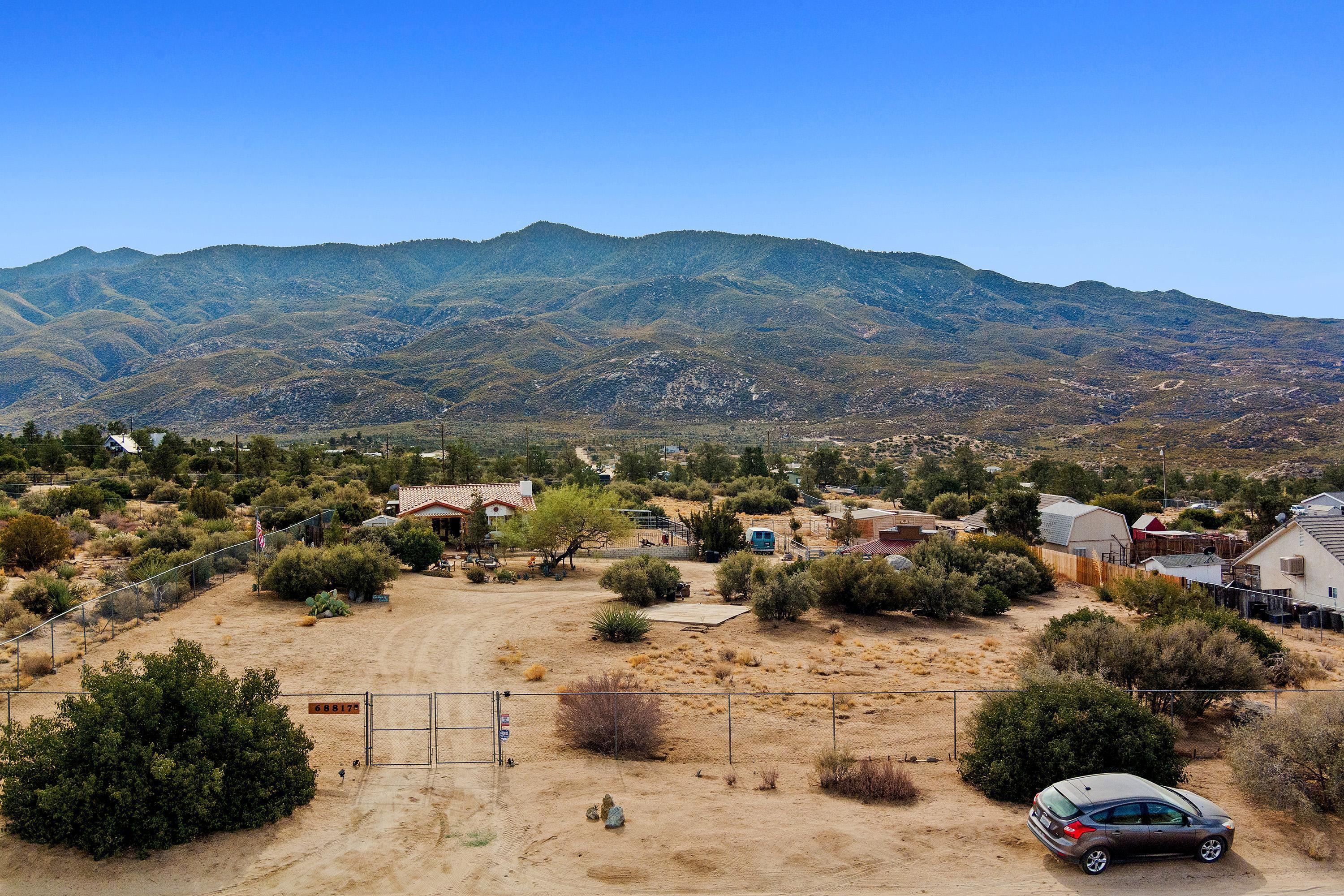 68817 Delemont Mountain Center, CA 92561 - Photo 3 of 32 0201