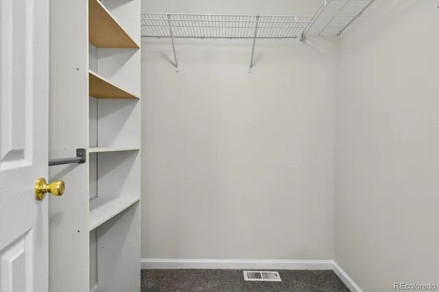 $2,675 | 5241 Helena Street, Denver, CO 80239