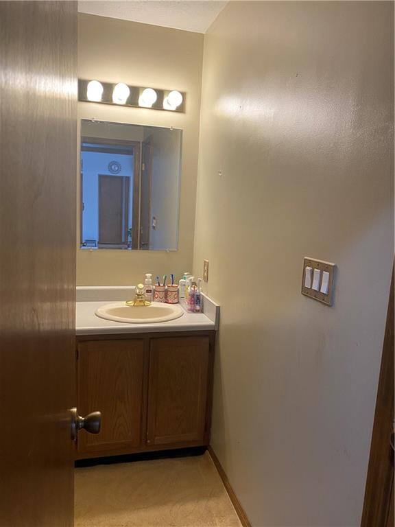 7802 5 Points Road Indianapolis, IN 46259 - Photo 15 of 21 Gallery Image 15