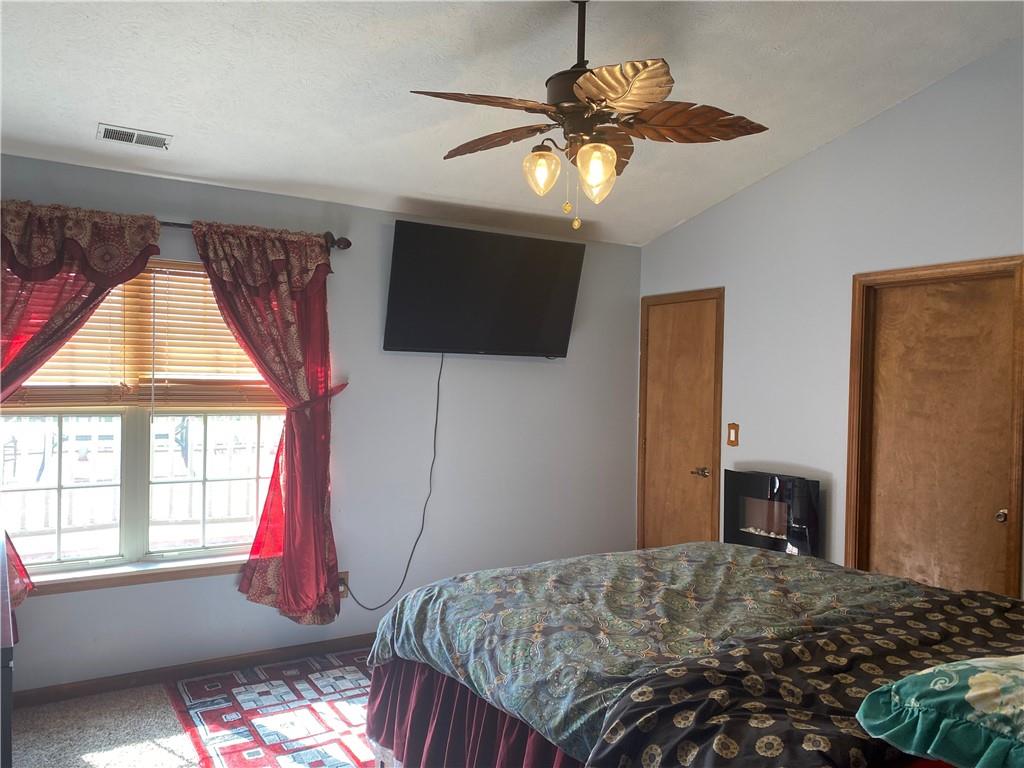 7802 5 Points Road Indianapolis, IN 46259 - Photo 9 of 21 Gallery Image 9