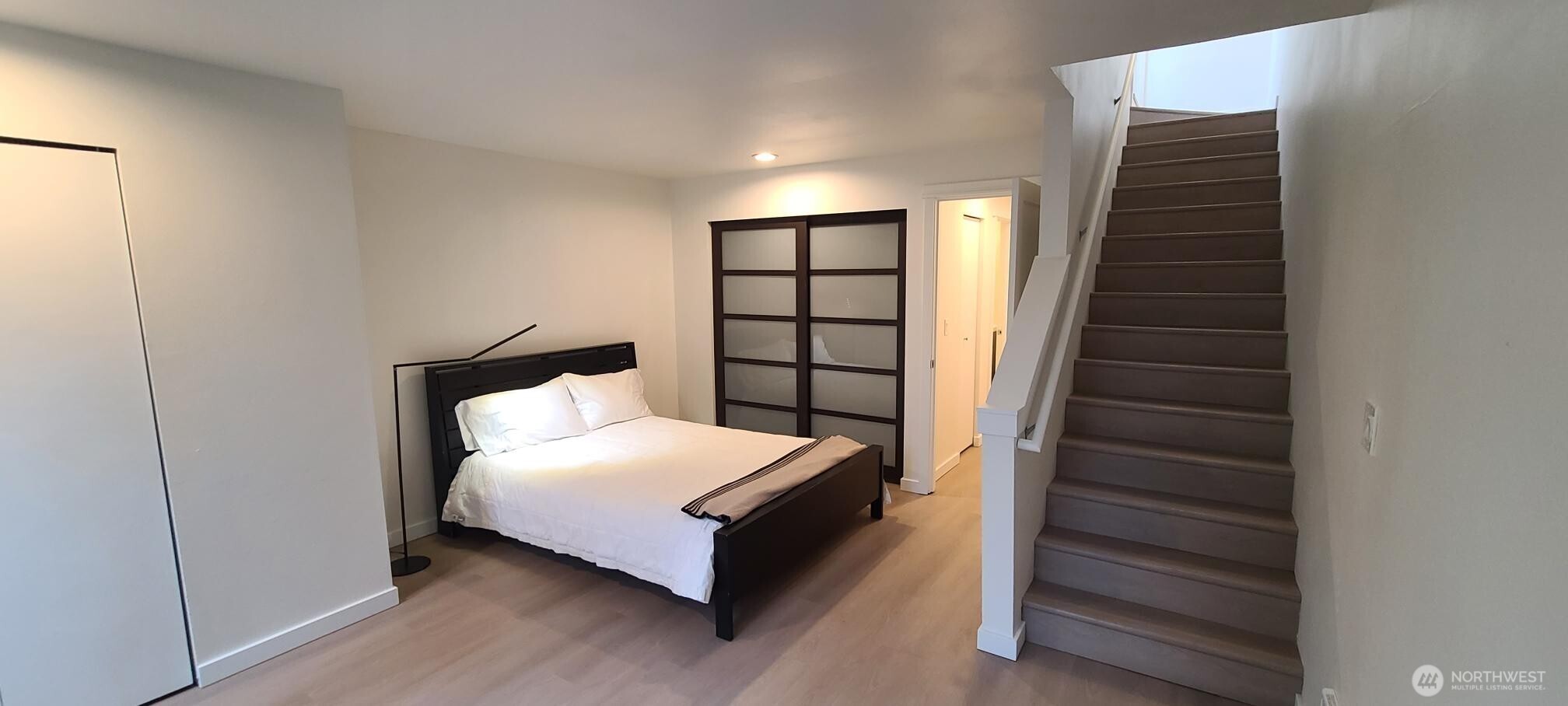 1817 11th Avenue West, Unit F Seattle, WA 98119 - Photo 8 of 20