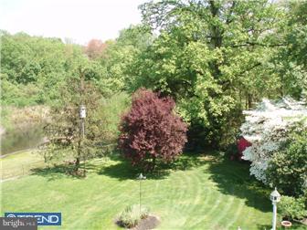 134 Pitman Downer Road Sewell, NJ 08080 - Photo 5 of 12