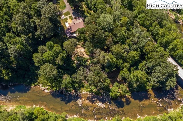 a view of lake from yard