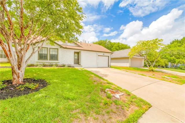 $1,600 | 2014 Balsam Way, Round Rock, TX 78665