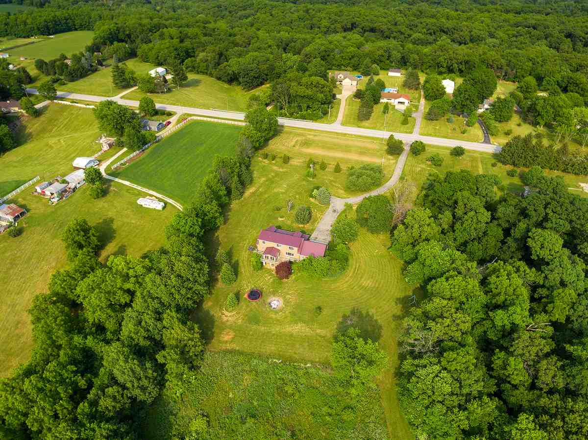 10218 108th Street West Taylor Ridge, IL 61284 - Photo 2 of 23 Gallery Image 2