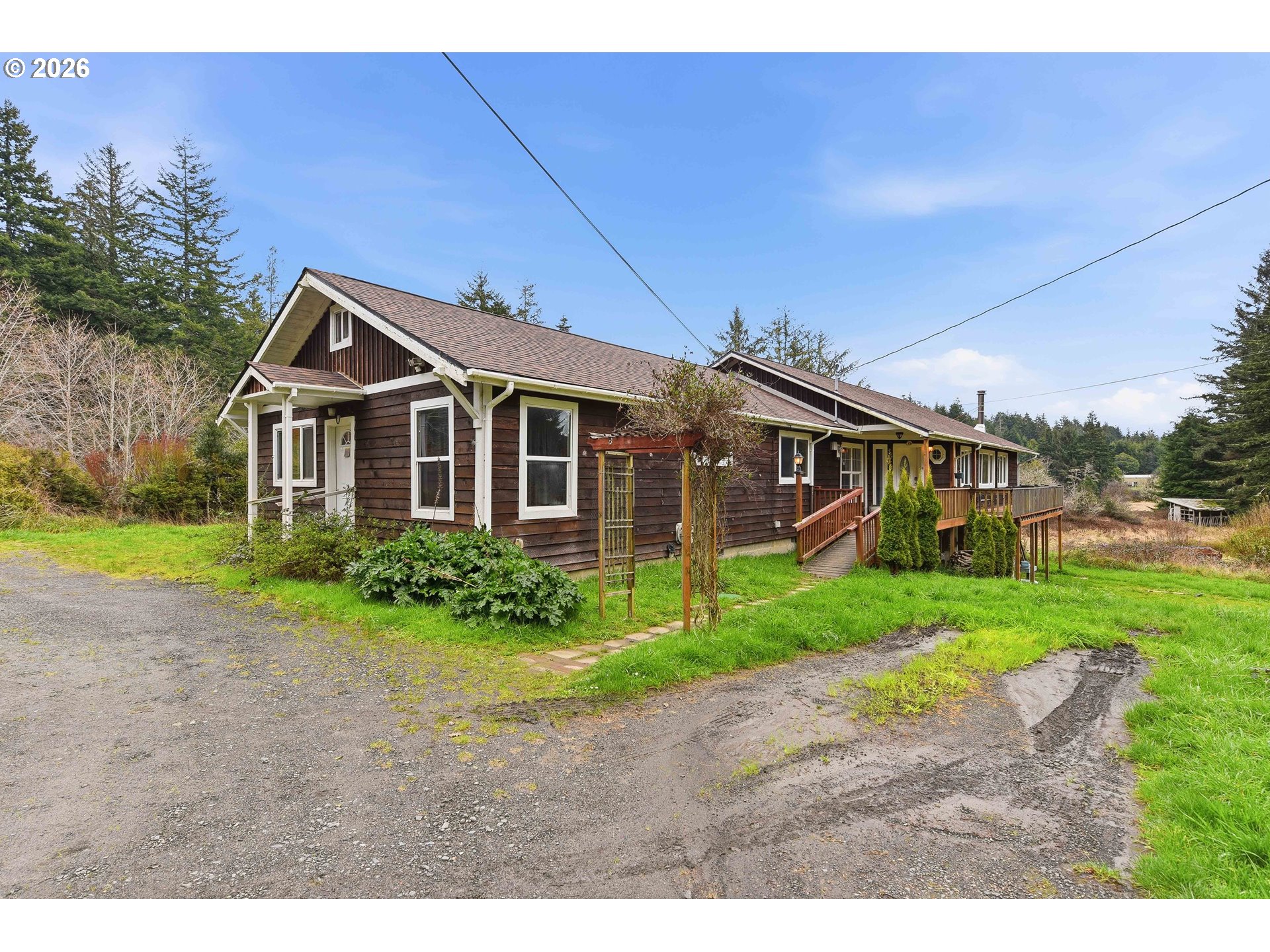 67714 North Bay Road North Bend, OR 97459 - Photo 3 of 48