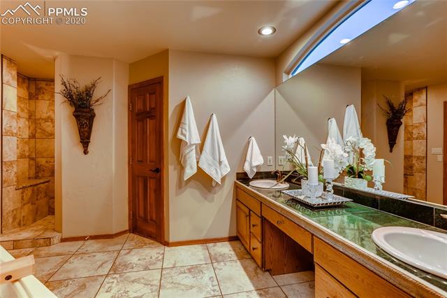 580 Struthers Loop Colorado Springs, CO 80921 - Photo 21 of 40 Gallery Image 21